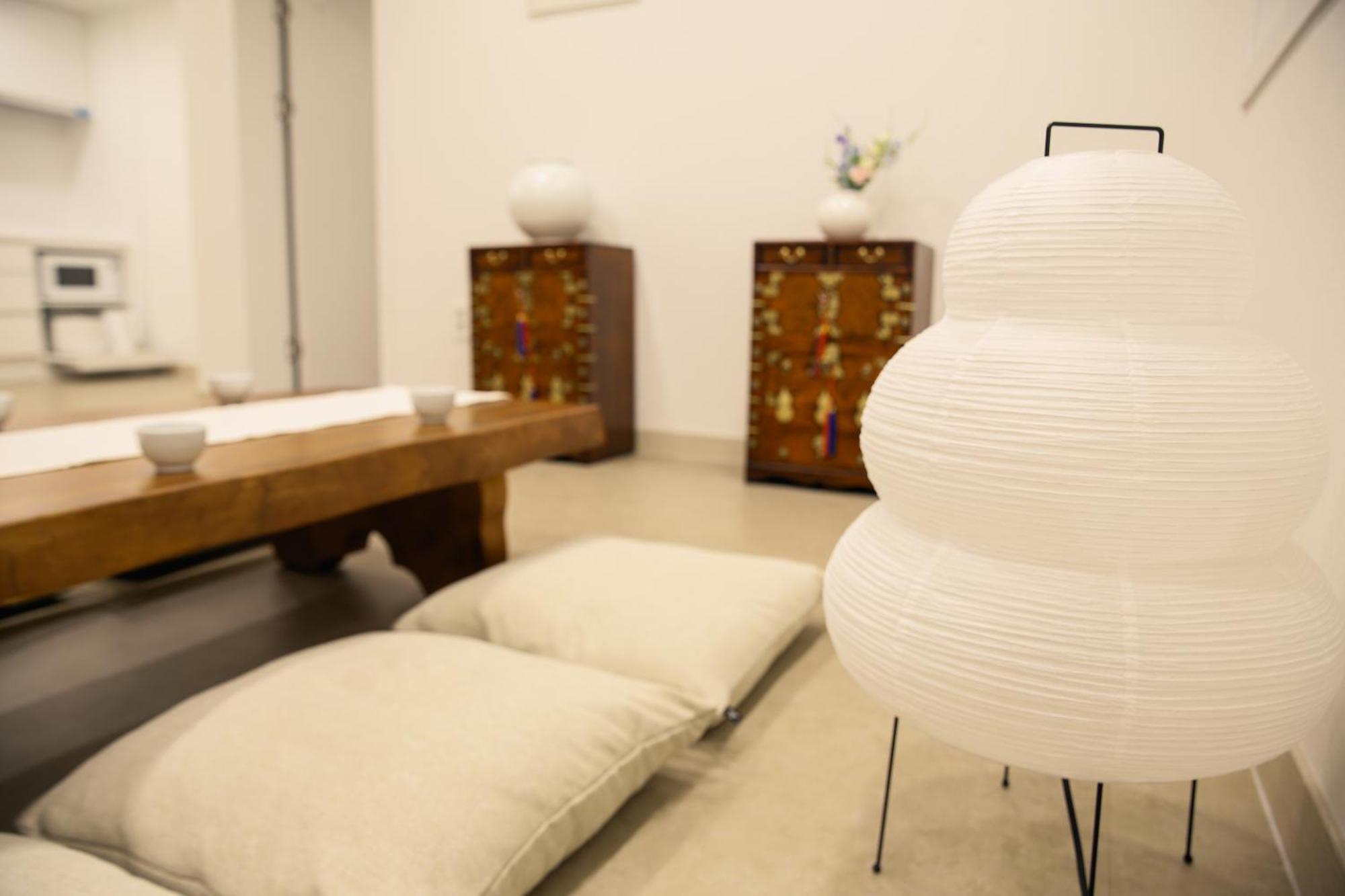 3br 2bath 5bed For Big Group 1f Seoul