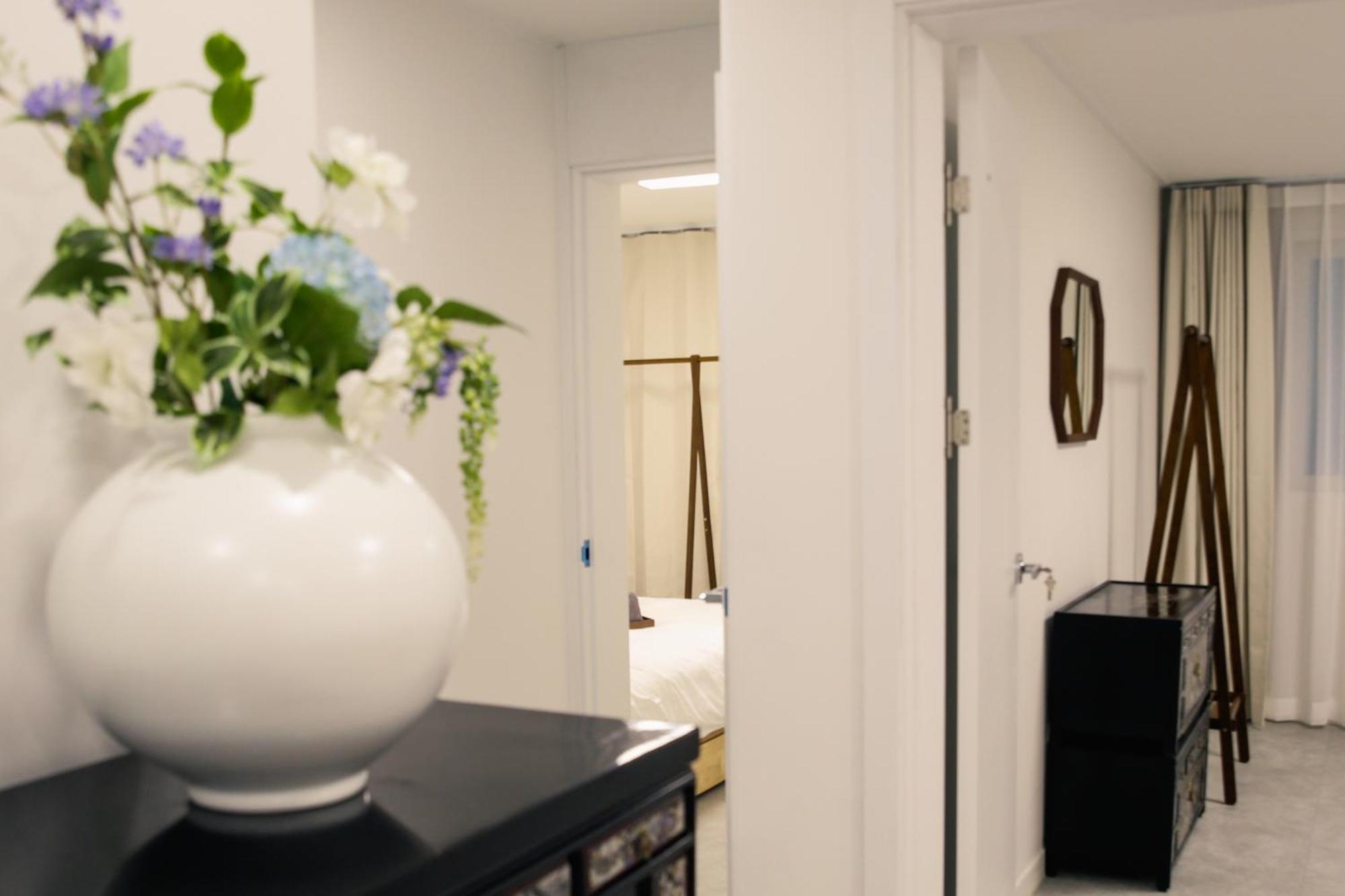 3br 2bath 5bed For Big Group 1f Apartment
